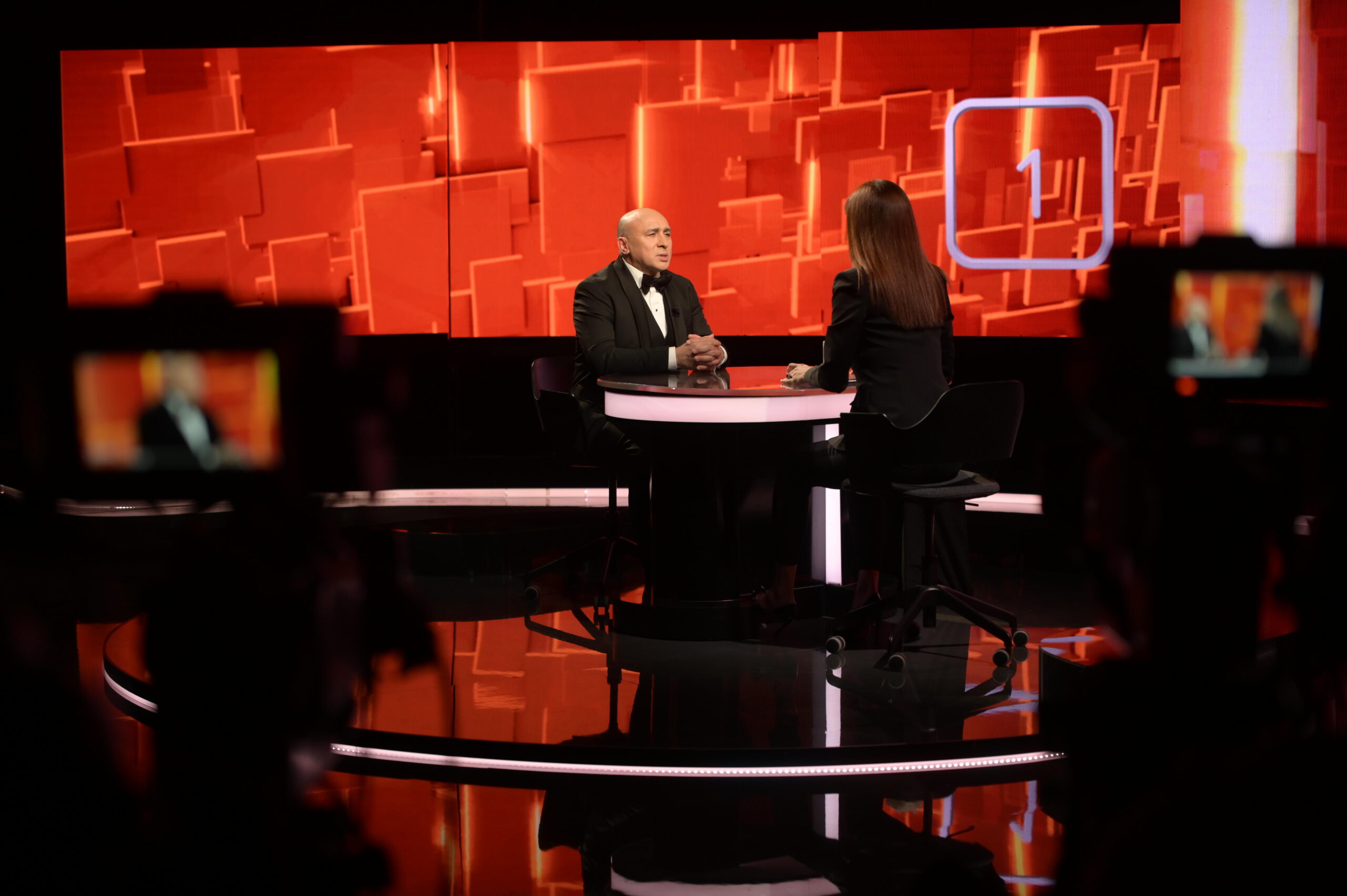 Marcel Pavel, artistul cu voce de aur, vine duminică la “40 de întrebări cu Denise Rifai”