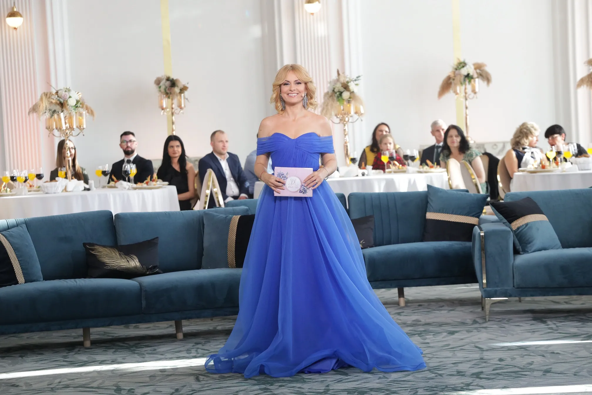 Caravana Mireasa porneşte prin ţară în căutarea concurenţilor pentru cel de-al optulea sezon al reality show-ului matrimonial de la Antena 1