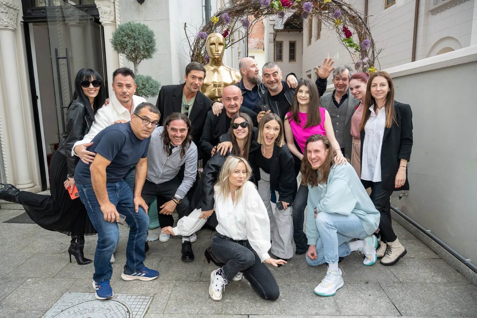 „Retreat VAMA VECHE” – start filmări pentru o comedie ca o terapie – regizat de Petre Nastase