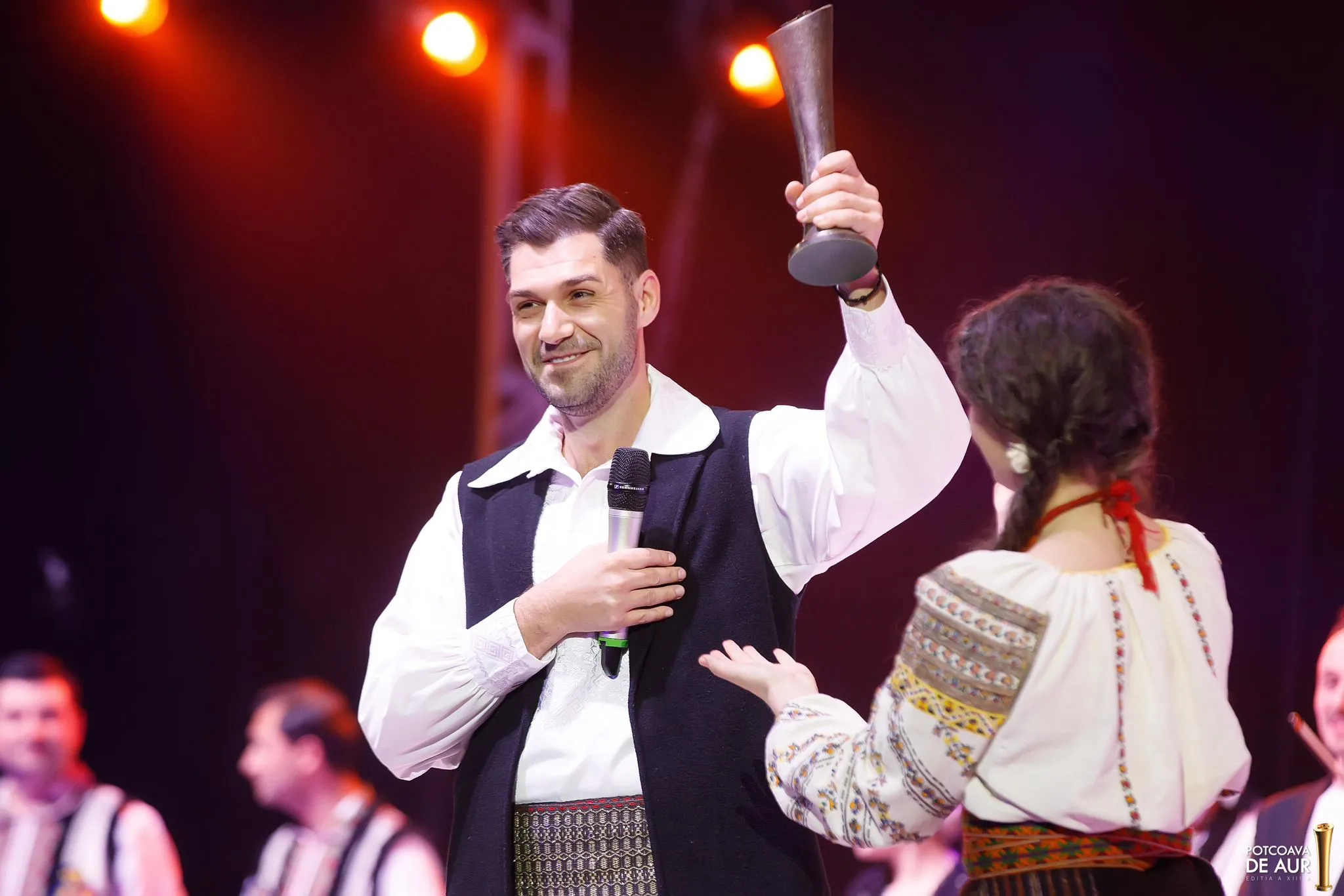 Gabriel Dumitru va lansa o piesa cu Minodora dupa ce a fost premiat cu Potcoava de Aur pentru muzică populară