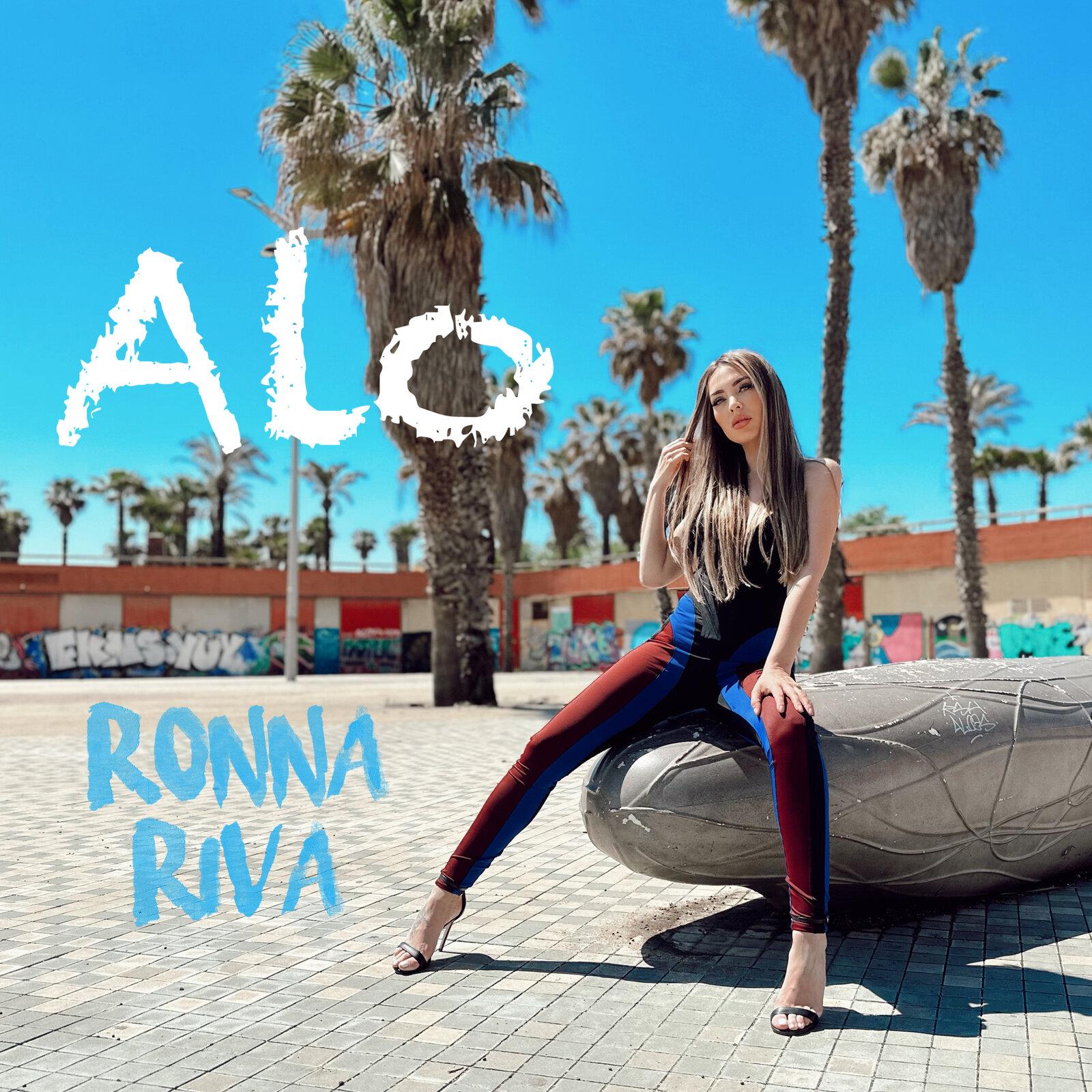 Ronna Riva a lansat primul ei single cu versuri in limba romana!