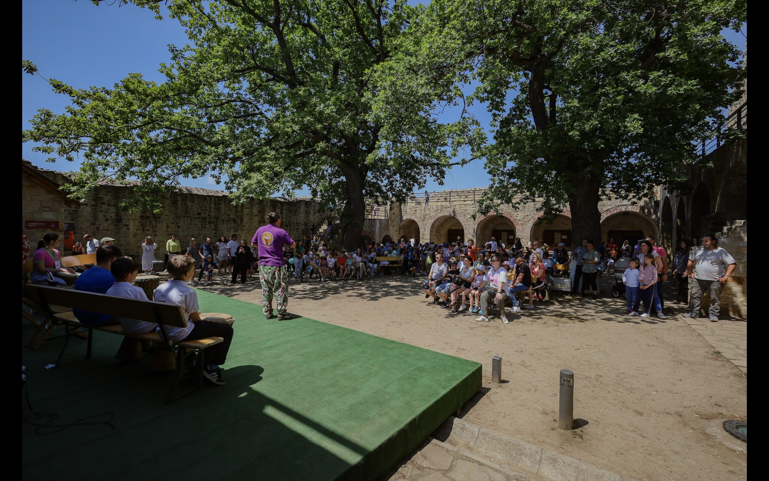 Aproape 4000 de copii si adulti au participat la atelierele de educatie de la Festivalul Copilariei EduFortress 2023 – Cetatea de Scaun a Sucevei