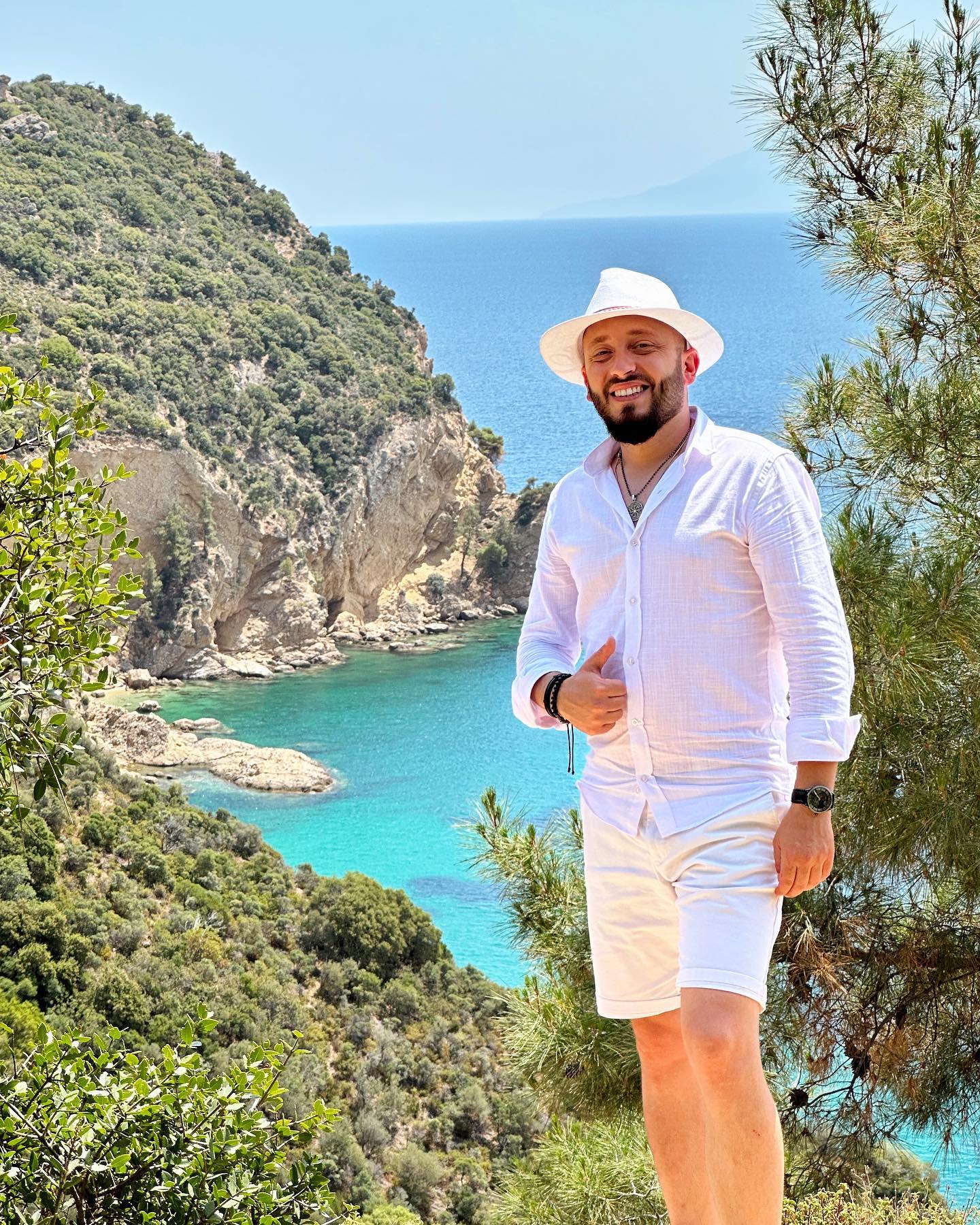 Cristian Topuzu a cucerit si Grecia cu muzica sa!