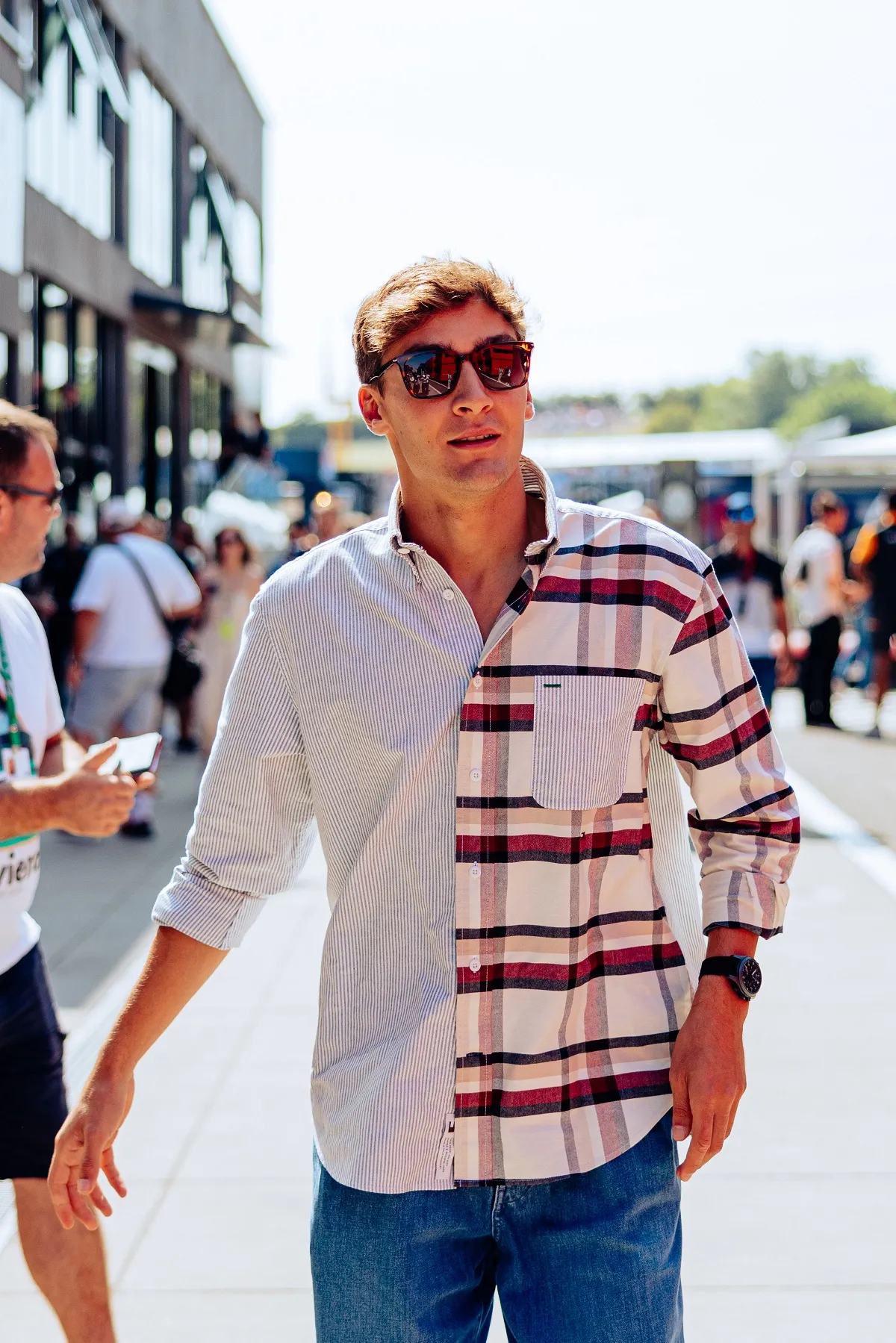 George Russell poartă Tommy Hilfiger la Marele Premiu al Ungariei