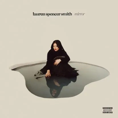 Lauren Spencer Smith a lansat albumul de debut ”Mirror”