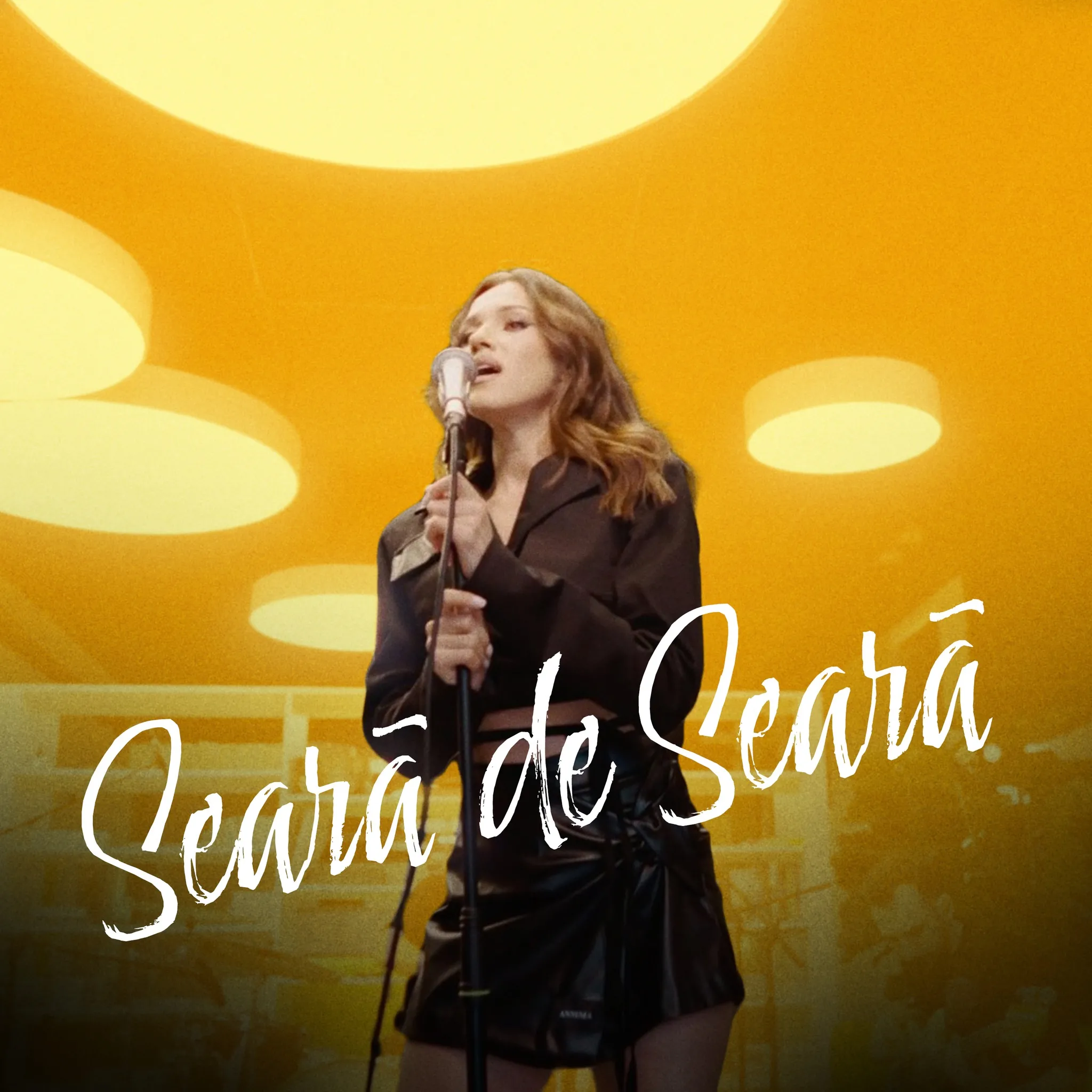 De ziua ei, Ioana Ignat ne dăruiește piesa „Seară de seară”
