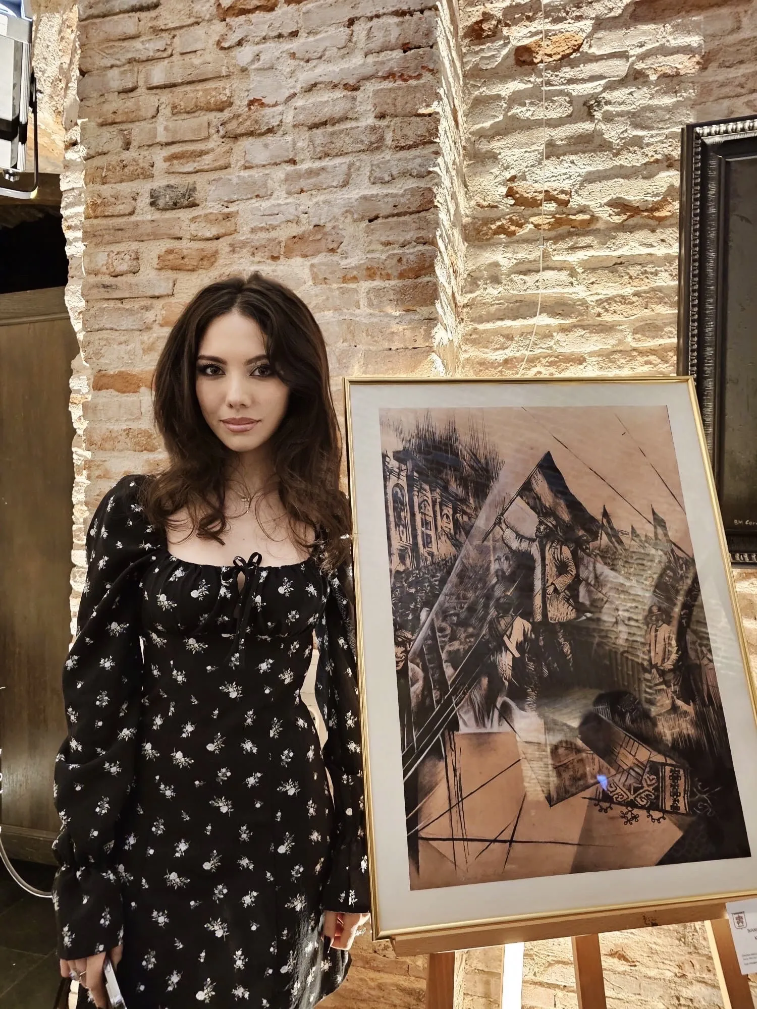 Ia românească, făcută celebră de Henri Matisse în lume, omagiată de artiștii contemporani români în expoziția „FRAGMENTE”