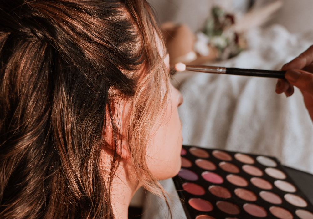 Ce presupune realizarea unui make-up reușit?