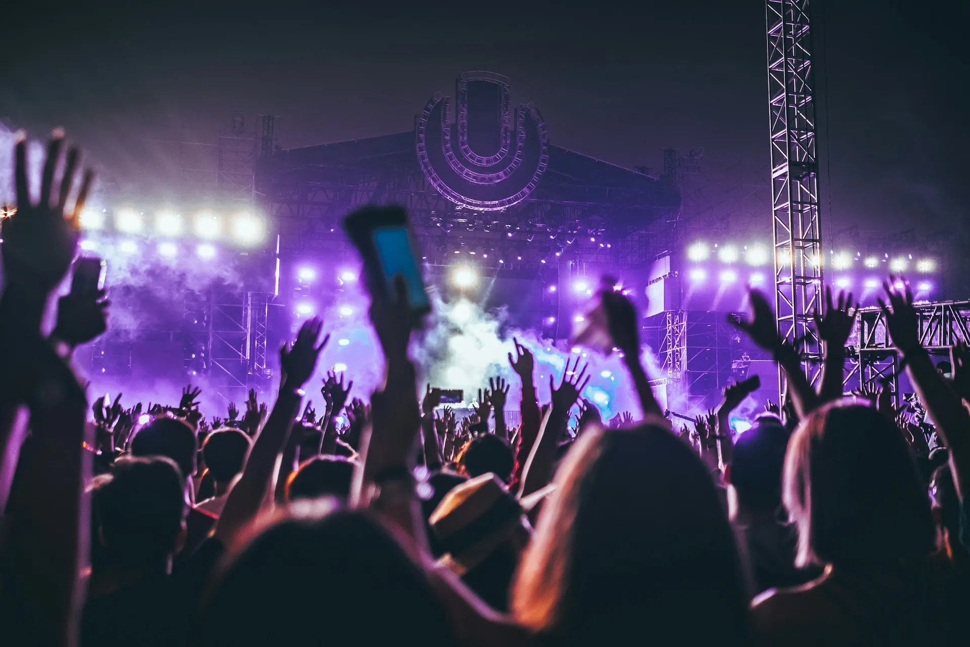 Festivaluri de muzică din Europa la care trebuie să mergi în 2025