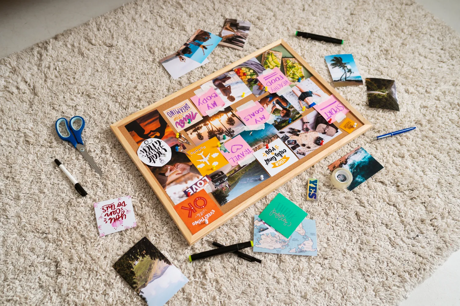 De ce să îți faci un vision board pentru anul nou. Cum funcționează