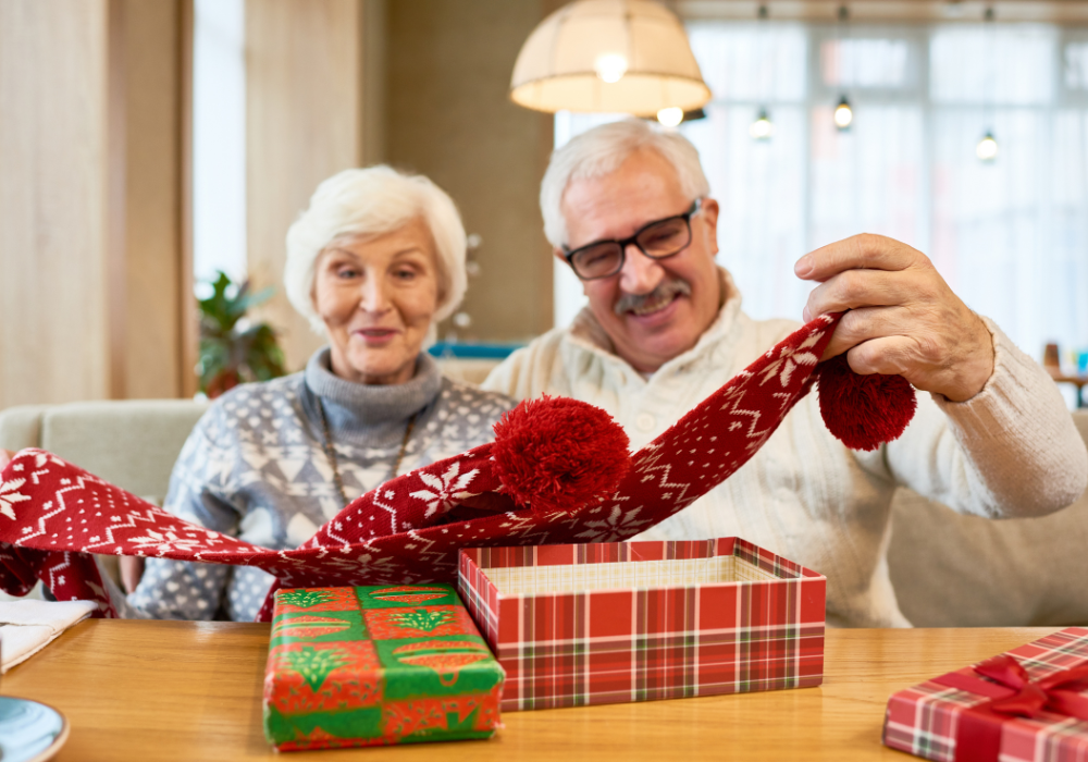 Vrei să le oferi bunicilor tăi un cadou inedit de Crăciun? Descoperă cele mai inspirate idei cu care nu vei da greș