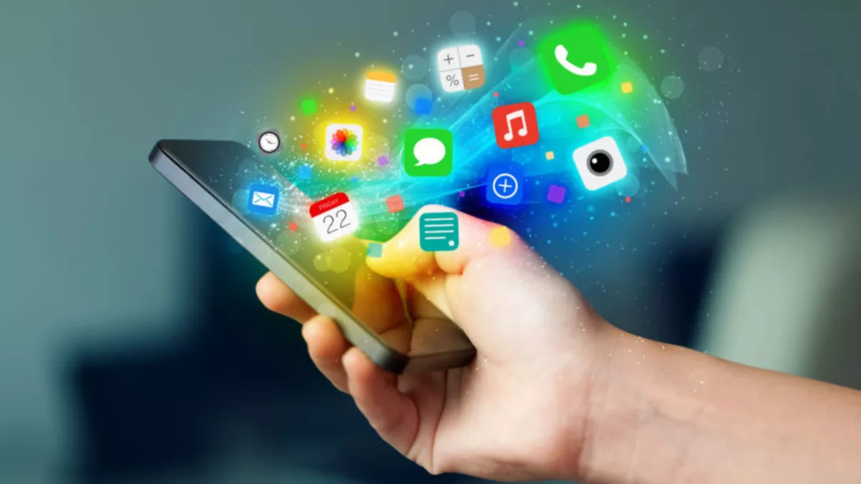 Top 5 aplicații pe care trebuie să le ai pe telefon în 2025