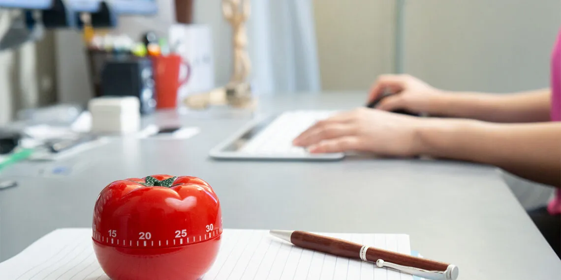 Metoda Pomodoro și alte 3 tehnici care chiar te ajută să înveți mai eficient