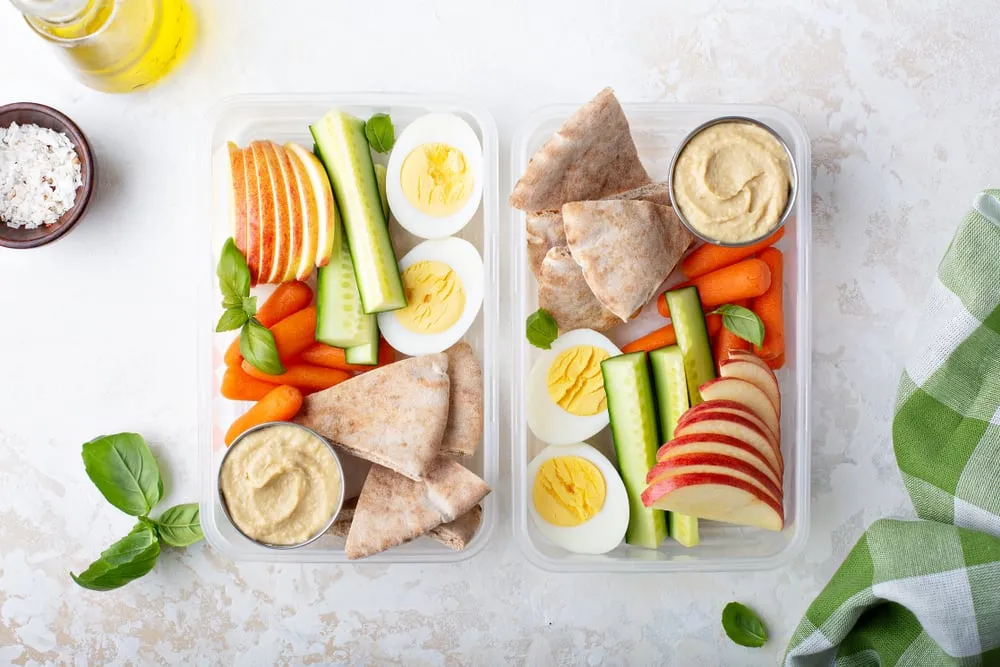Snack-uri sănătoase pentru școală. 10 idei rapide, gustoase și nutritive
