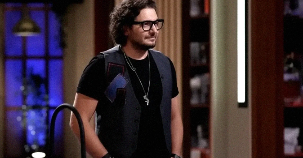 Florin Dumitrescu, reacție neașteptată pe Facebook: schimb de replici incisive