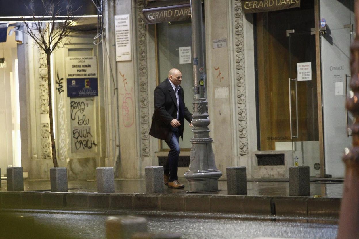 Afacerea lui Stelea, un tun pentru chinezi – milioane de euro din panouri solare.