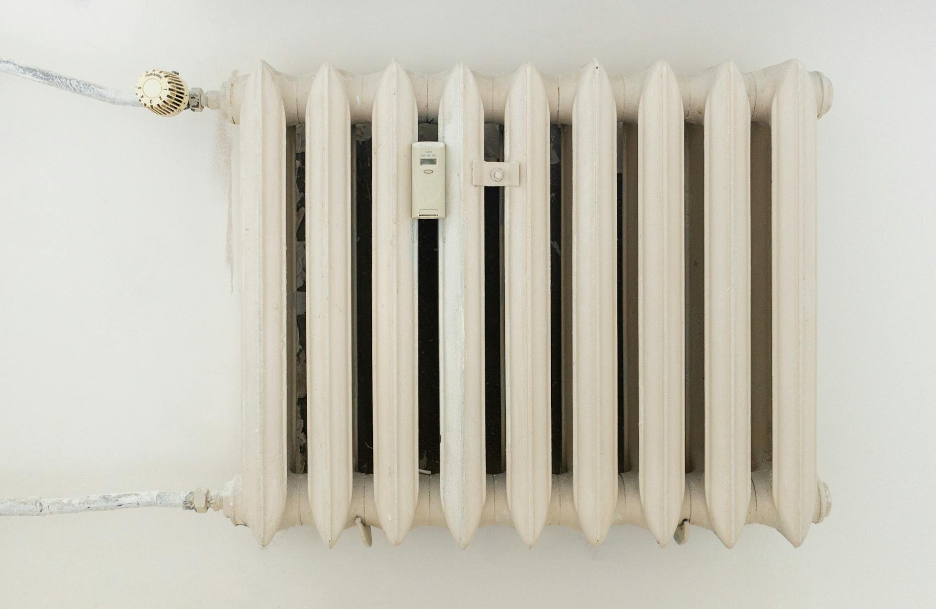 Calorifer electric cu ulei sau convector pentru camera copilului 2026