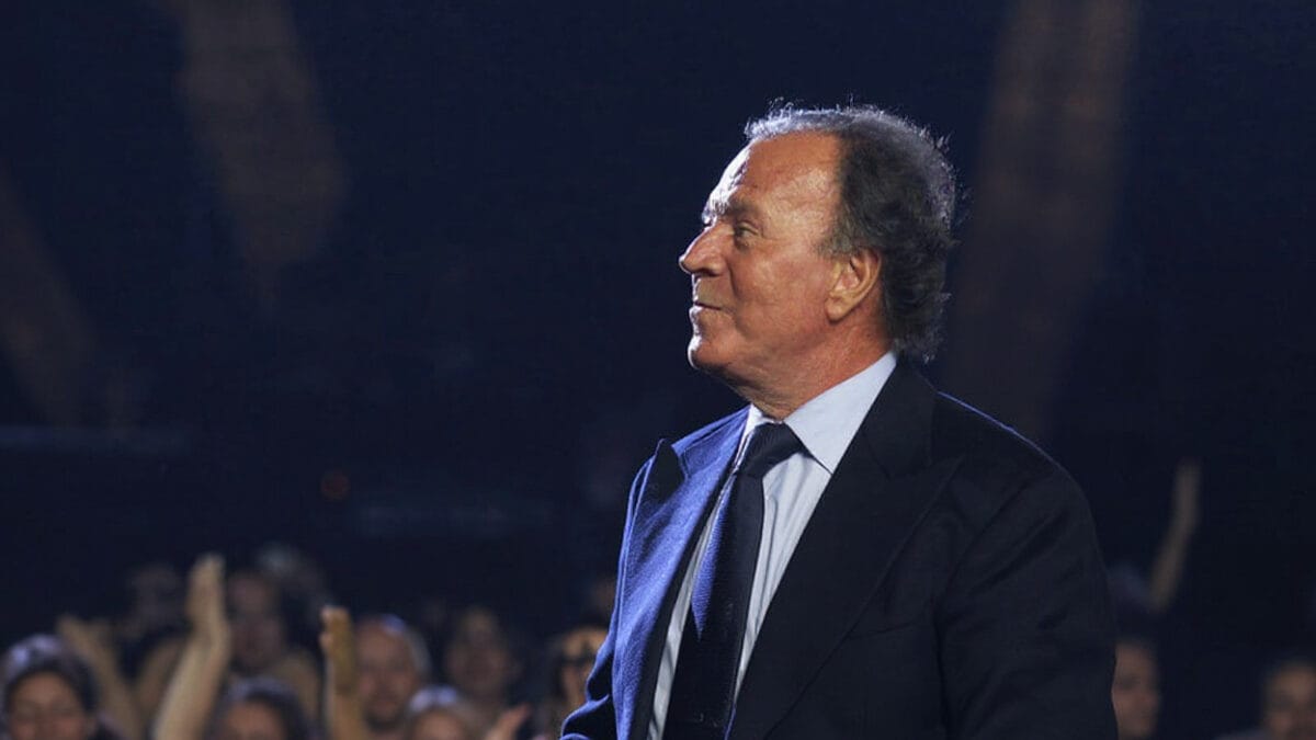 Julio Iglesias, noi acuzații de abuz. Alți foști angajați rup tăcerea