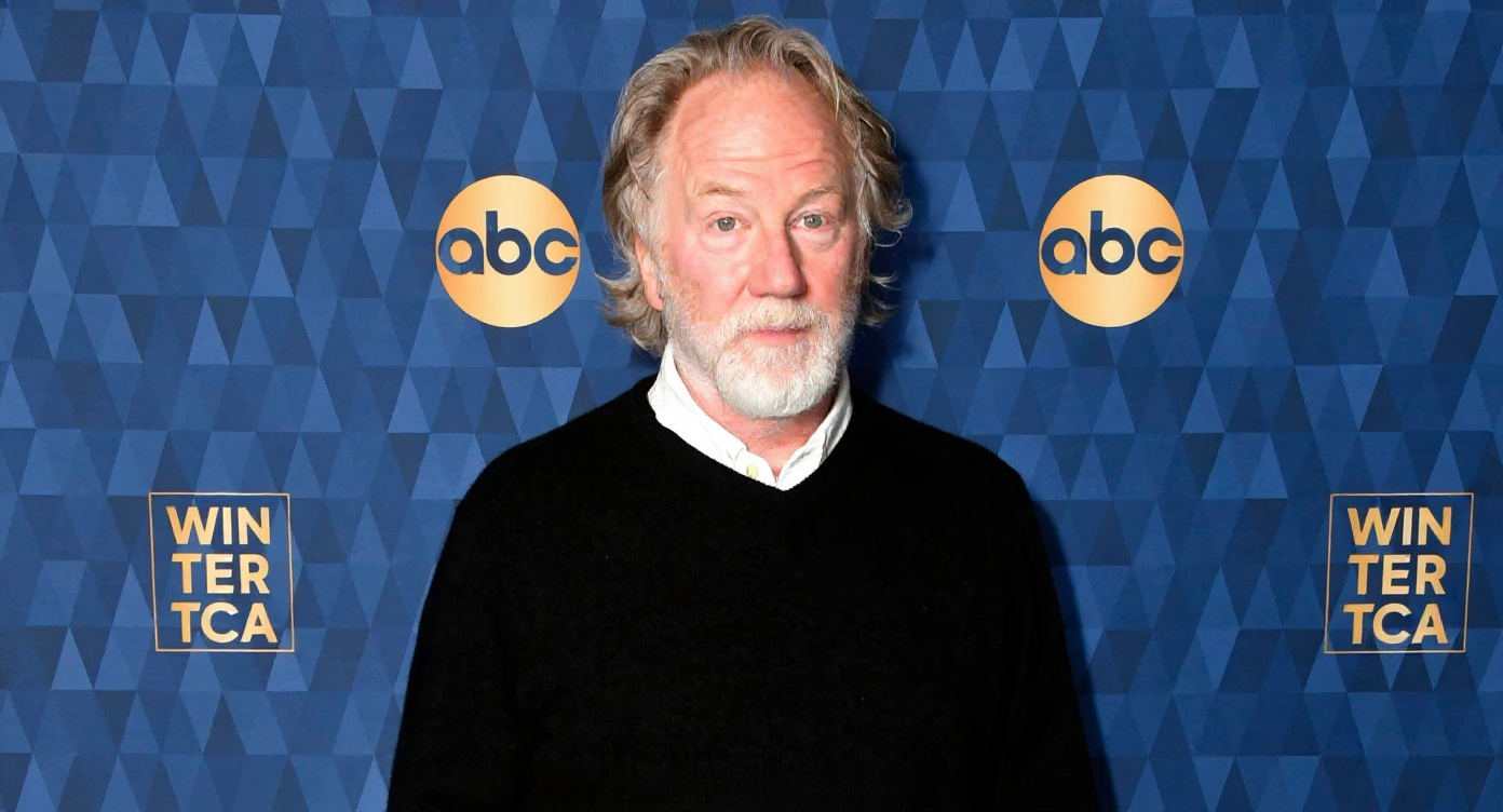 Timothy Busfield, actor din „thirtysomething”, s-a predat pentru abuz