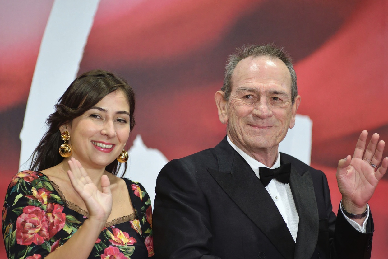 Cauza morții fiicei lui Tommy Lee Jones. Victoria, 34 de ani, a decedat din cauza cocainei