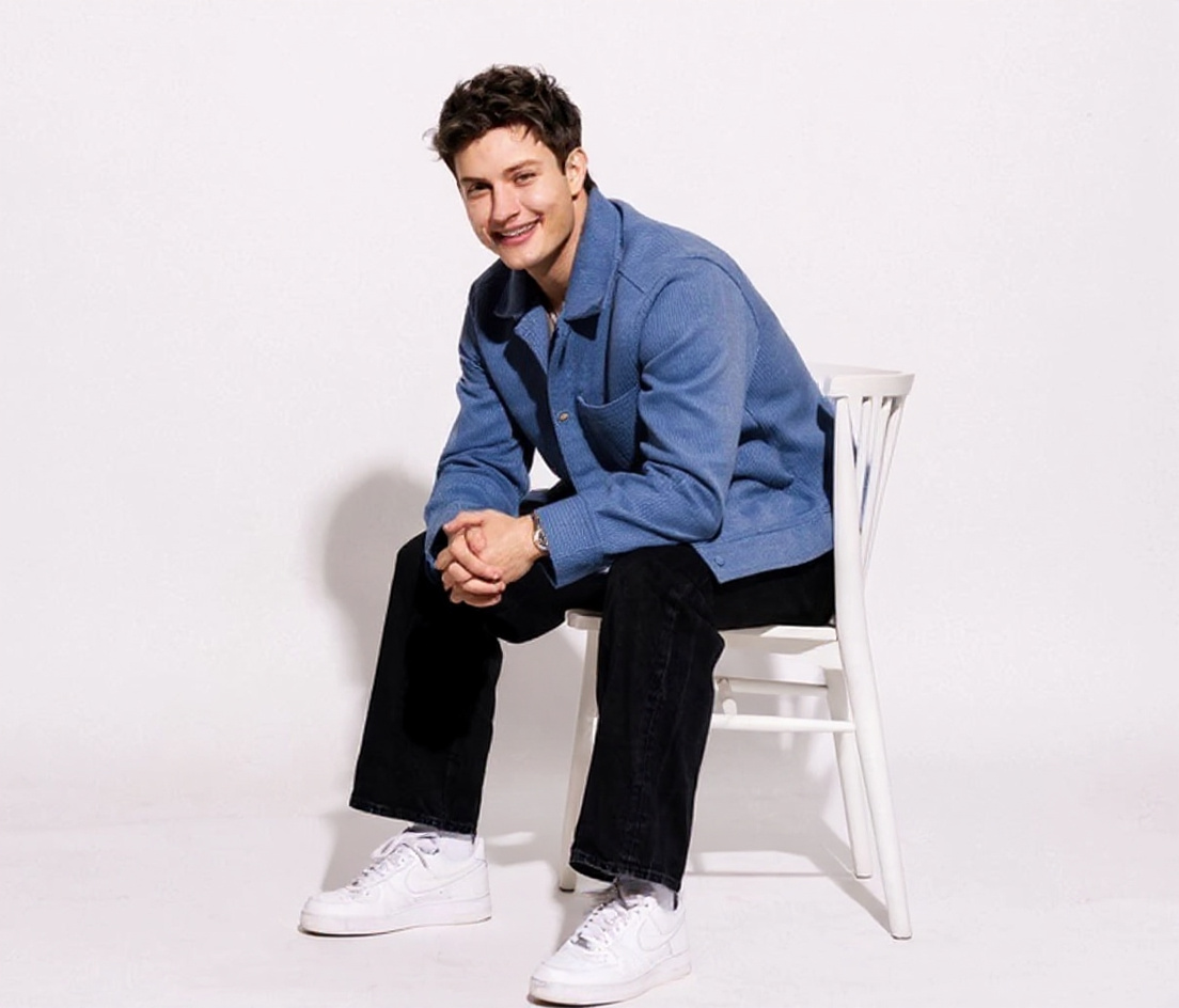 Fenomenul comediei Matt Rife vine la Sala Palatului pe 6 aprilie. Peste 600.000 de bilete vândute în 48 de ore la ultimul turneu