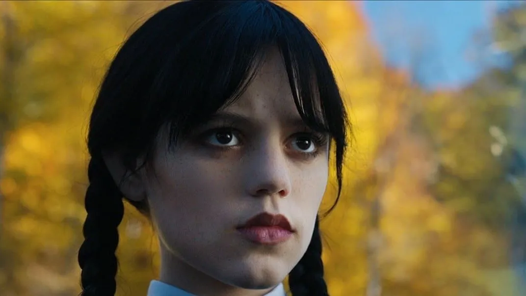 Wednesday sezonul 3 intră în faza de filmare la Netflix