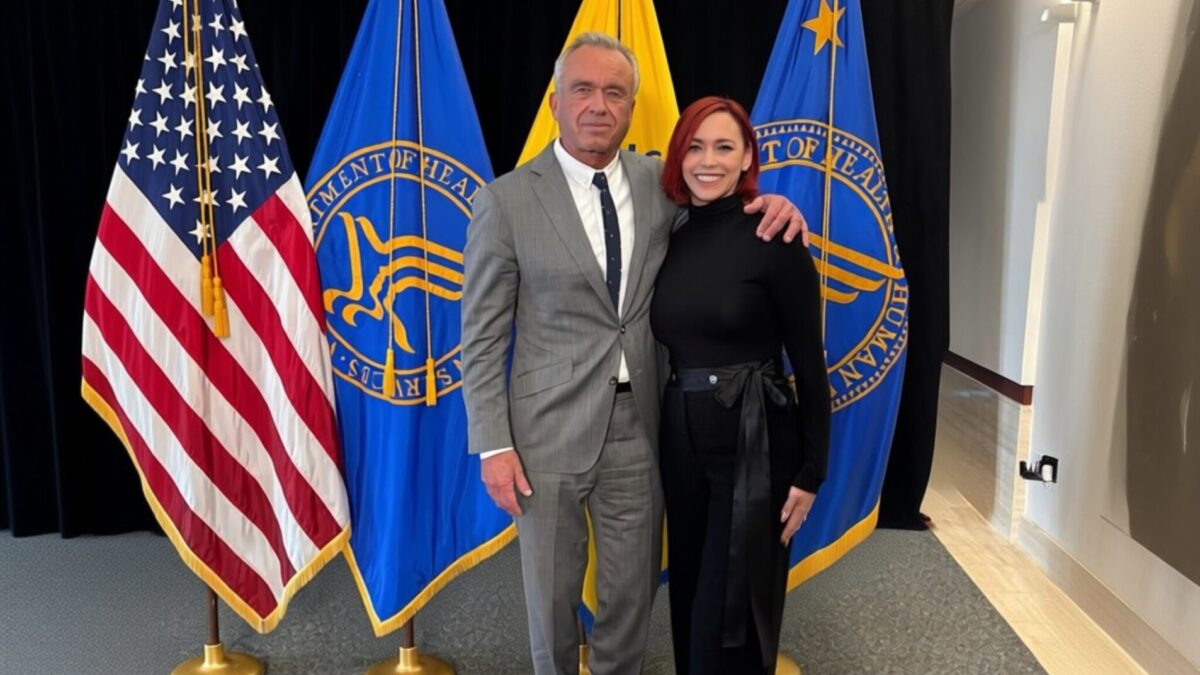 Jessica Sutta de la Pussycat Dolls acuză – sunt MAGA și m-au dat afară din turneu