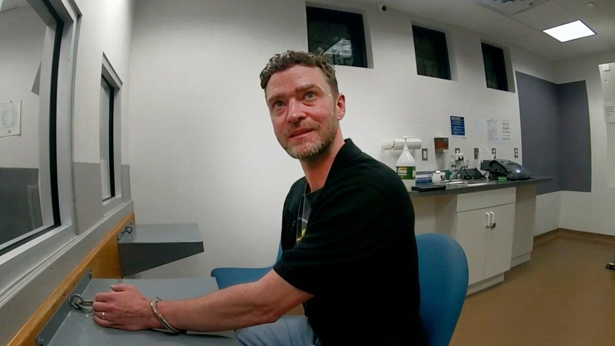 Video cu arestarea lui Justin Timberlake – gluma despre rasă făcută în fața polițiștilor