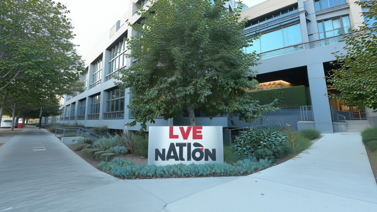 Angajat Live Nation recunoaște în instanță – îi jefuim pe nevăzute, baby