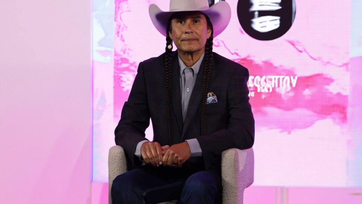 Mo Brings Plenty din Yellowstone șocat de moartea Monicăi în noul serial Marshals