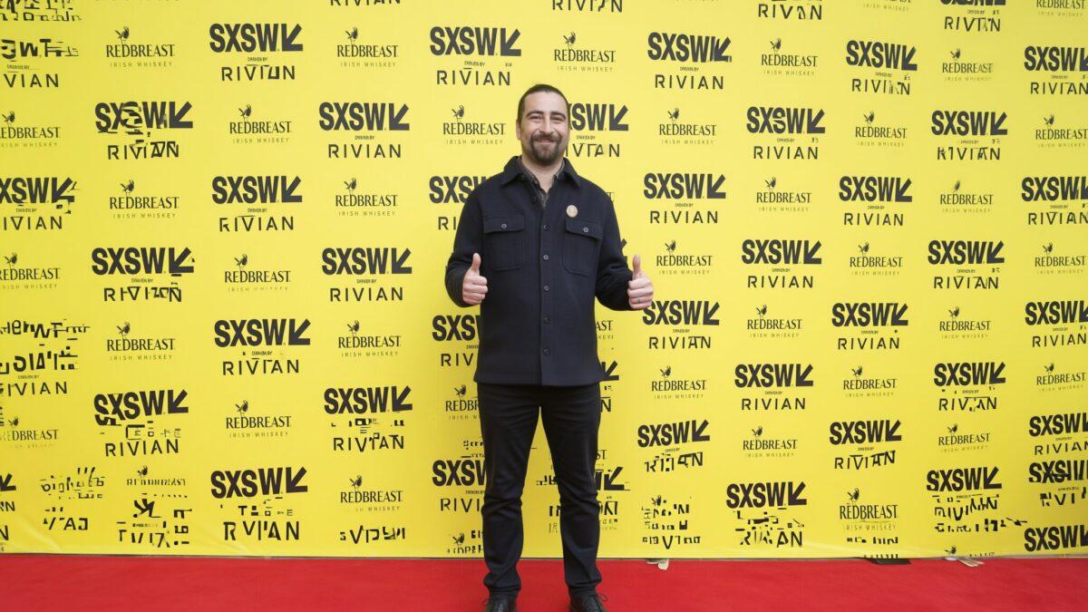 Noah Kahan lansează pe 13 aprilie documentarul despre depresie și faimă