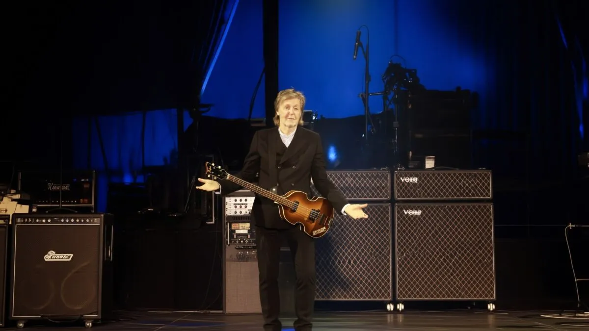 Paul McCartney anunta 2 concerte-surpriza intr-o sala de teatru din L.A.