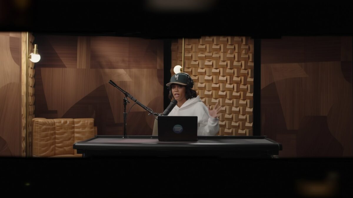 Rachel Lindsay acuză ABC că a angajat o infractoare la Bachelorette