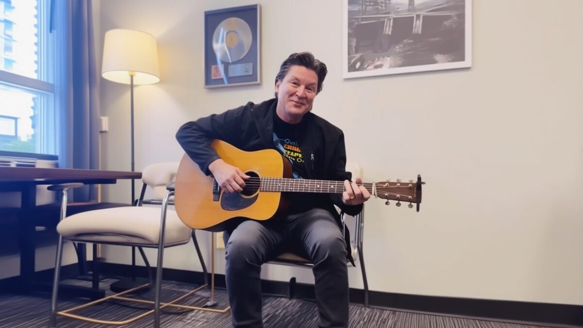 Cântărețul country Ronnie Bowman a murit la 64 de ani după un accident de motocicletă