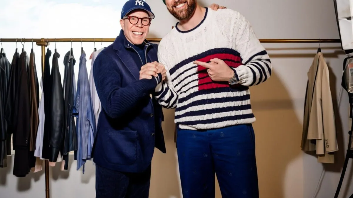 Travis Kelce semnează cu Tommy Hilfiger un contract uriaș până în 2027