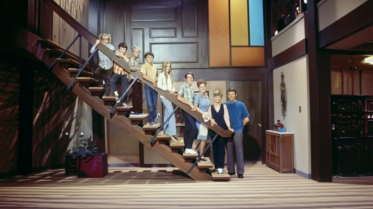 Eve Plumb dezvaluie ca nu a stiut niciodata ca tatal ei din The Brady Bunch era gay