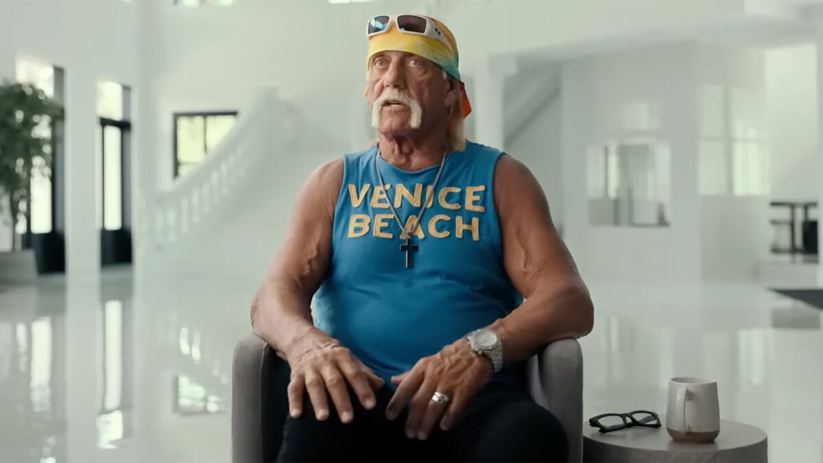 Hulk Hogan a dat 70% din avere la divorț și a vrut să se sinucidă cu un pistol