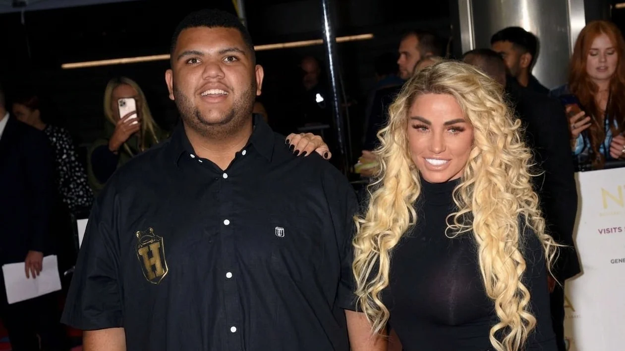 LONDON, ENGLAND - OCTOBER 13: Harvey Price and Katie Price attend the National Television Awards 2022 at OVO Arena Wembley on October 13, 2022 in London, England. (Photo by Dave J Hogan/Getty Images)