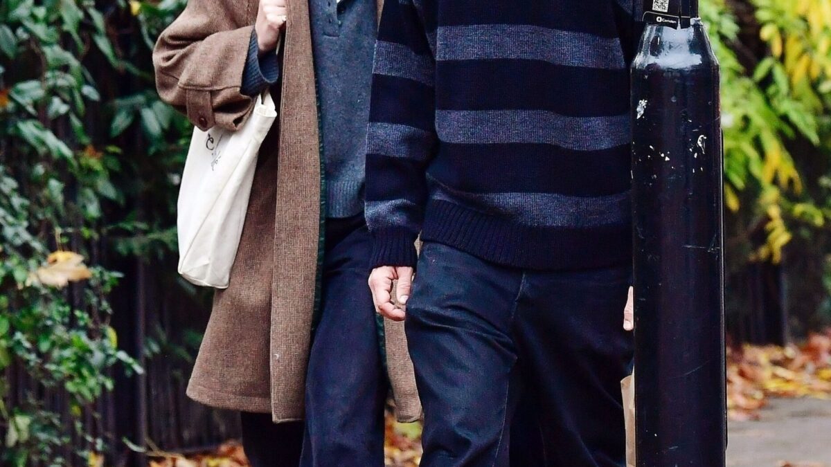 Soțul Keirei Knightley, surprins fără verighetă după 11 ani de căsnicie