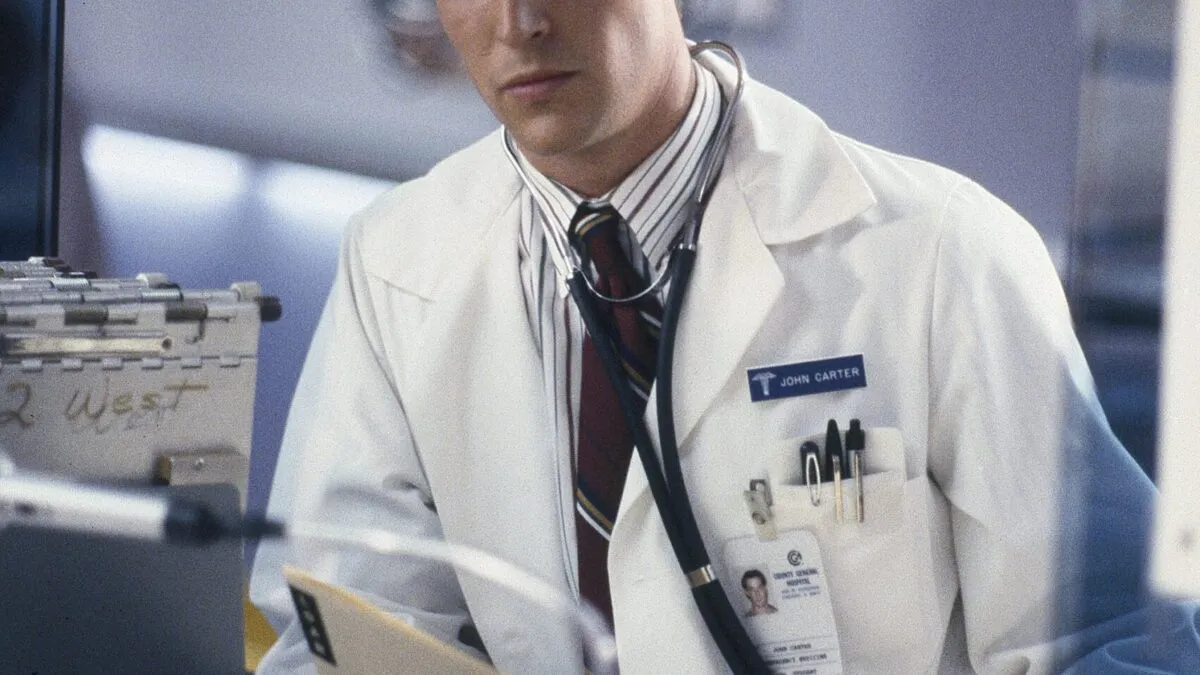 Noah Wyle recunoaste ca a cheltuit toti banii din ER inainte de noul sau rol