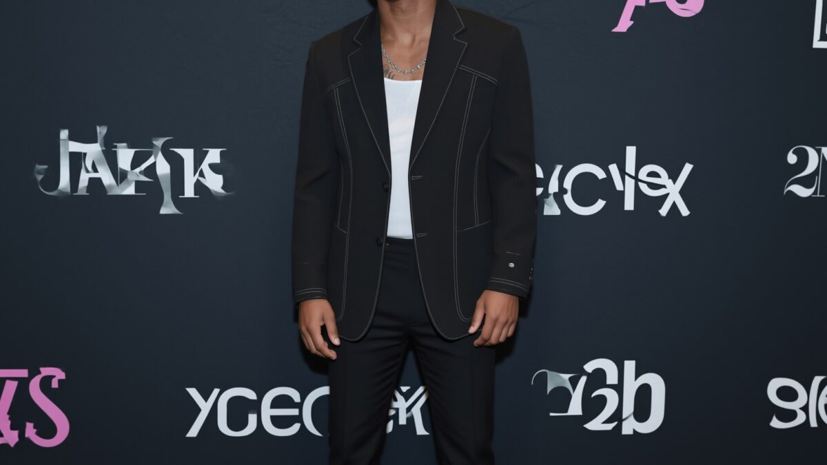 KJ Dillard, scârbit de colegii din Summer House – îi numește „Bolnavi” după sărutul lor