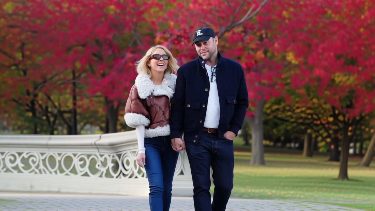 Scooter Braun 44 de ani confirmă relația cu Sydney Sweeney printr-un mesaj șocant