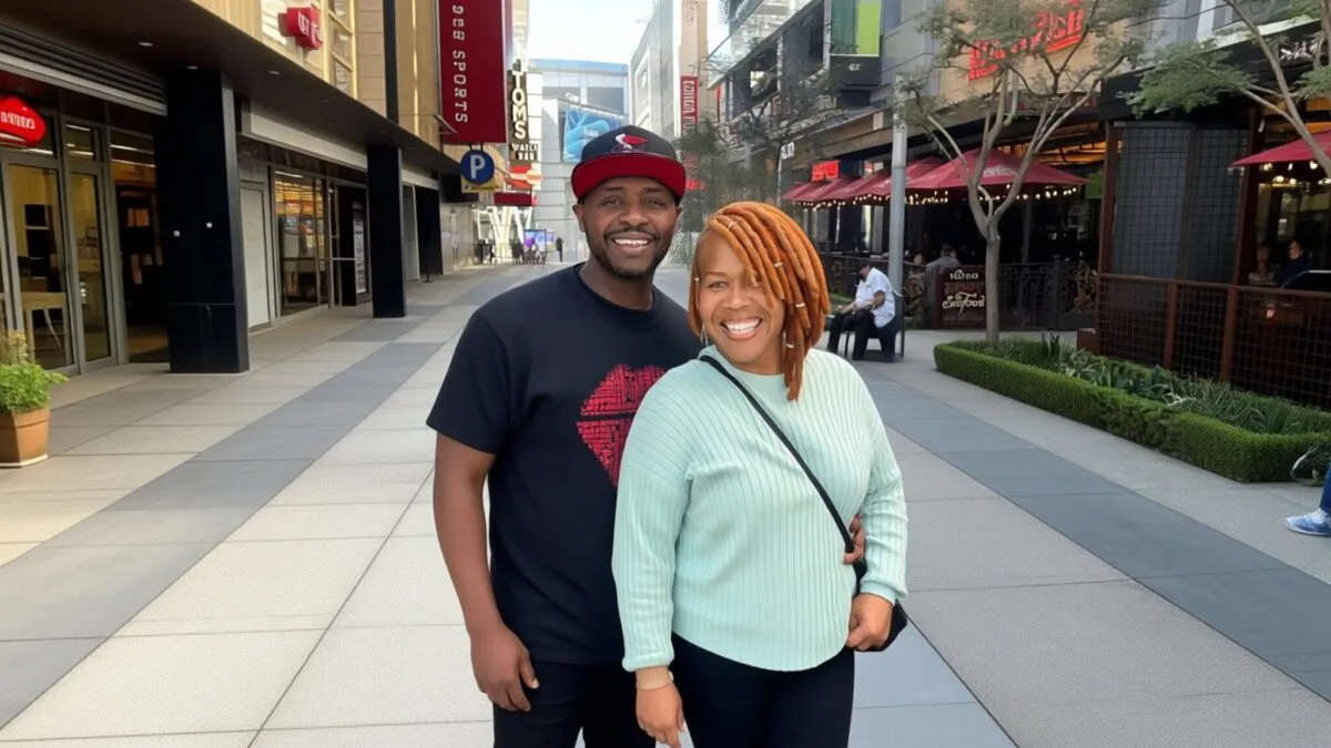 Tina Campbell de la Mary Mary divorteaza dupa 25 de ani de casnicie