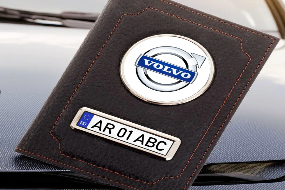 Portofele personalizate – cum alegi un cadou cu adevărat memorabil