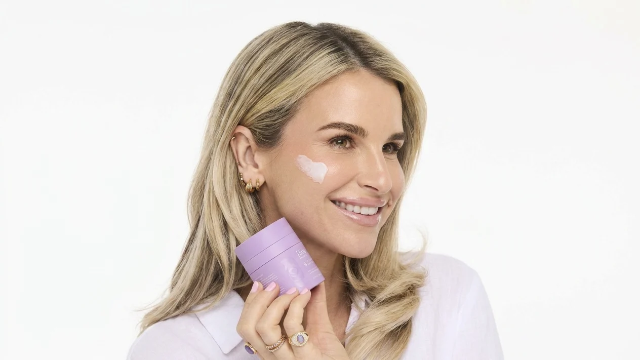 Surpriza uriasa pentru pasionatele de beauty. Secretul unui bronz perfect cu doar 26 de lire