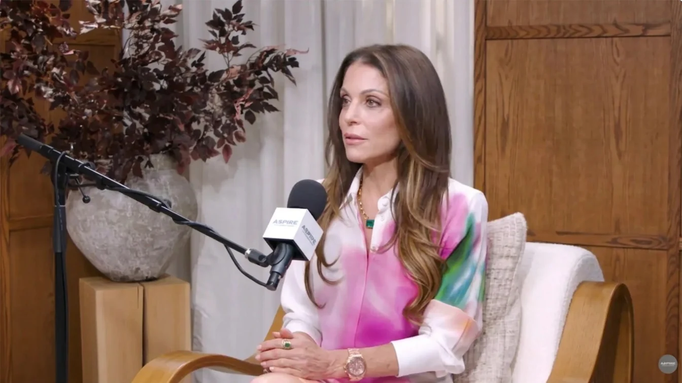 Bethenny Frankel speaking into a microphone.