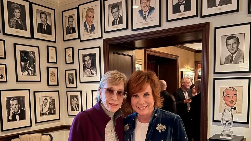 Carol Burnett la 93 de ani se reuneste cu Vicki Lawrence. Actritele au depasit ruptura din trecut