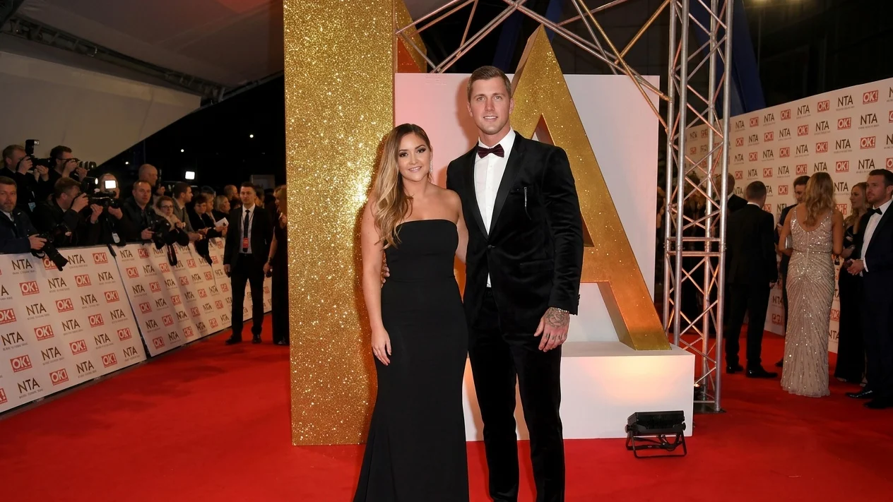 Dan Osborne amana intoarcerea acasa dupa despartirea de Jacqueline Jossa. Mesajul transmis fanilor
