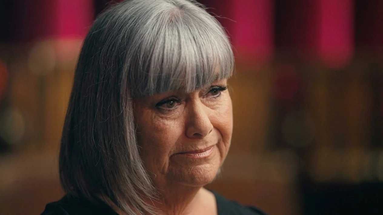 Dawn French refuza operatiile estetice la 68 de ani. Ce o intreaba nepoata ei de patru ani