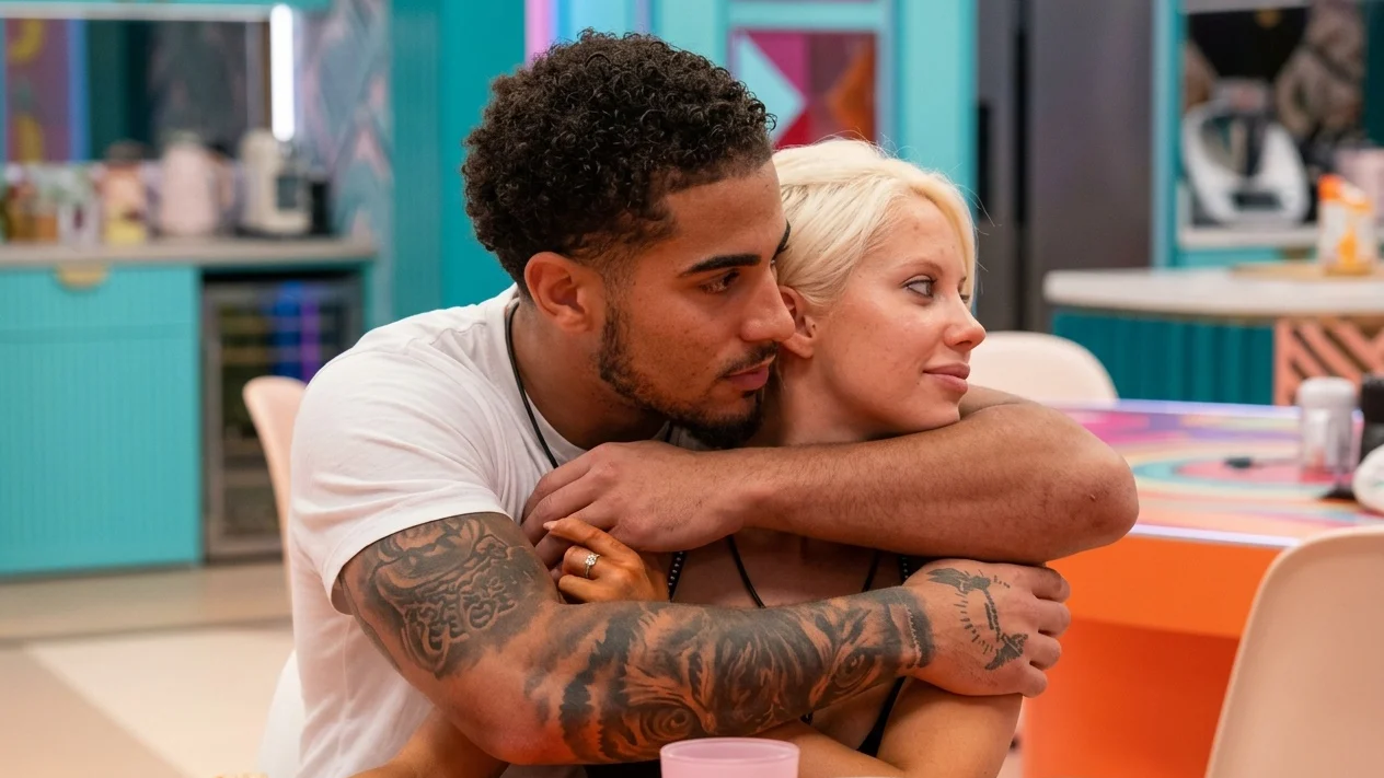Elsa Rae și Marcus John din Big Brother anunță logodna. Cuplul așteaptă un copil în 2026